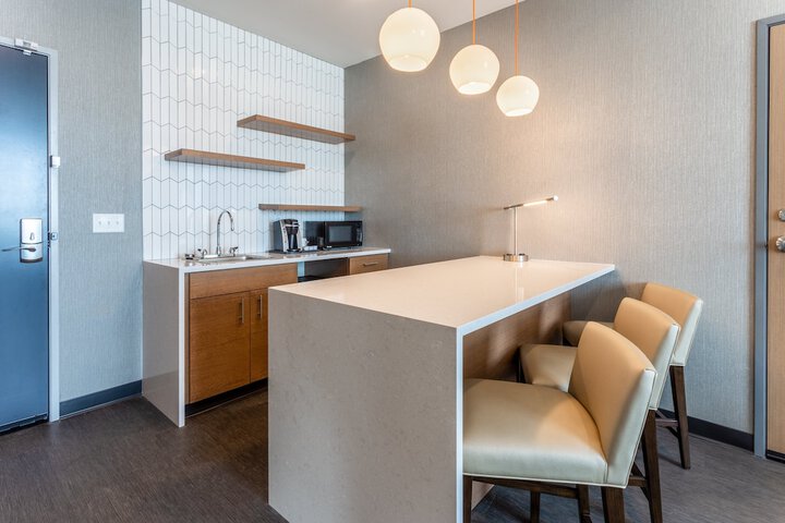 Holiday Inn & Suites Cedar Falls - Waterloo Event Center by IHG