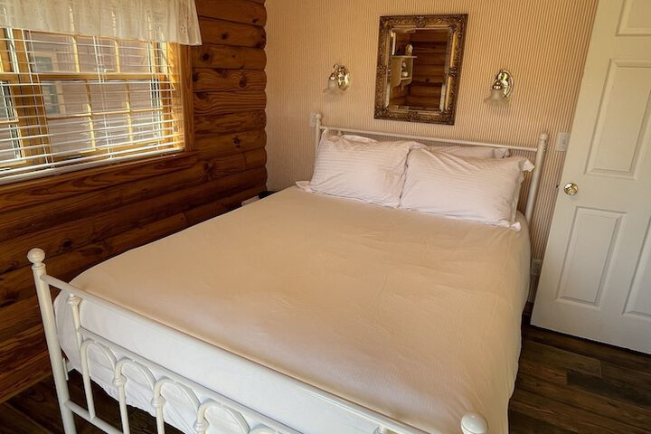Crown Point Resort