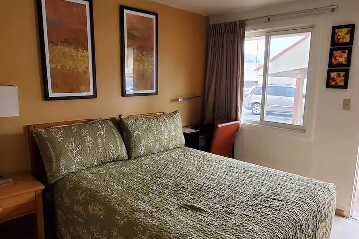 Room 26 of 37