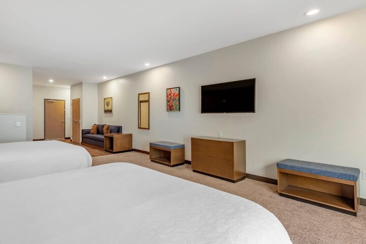 The Cranberry an Ascend Collection Hotel