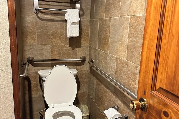 Timber Lodge Inn