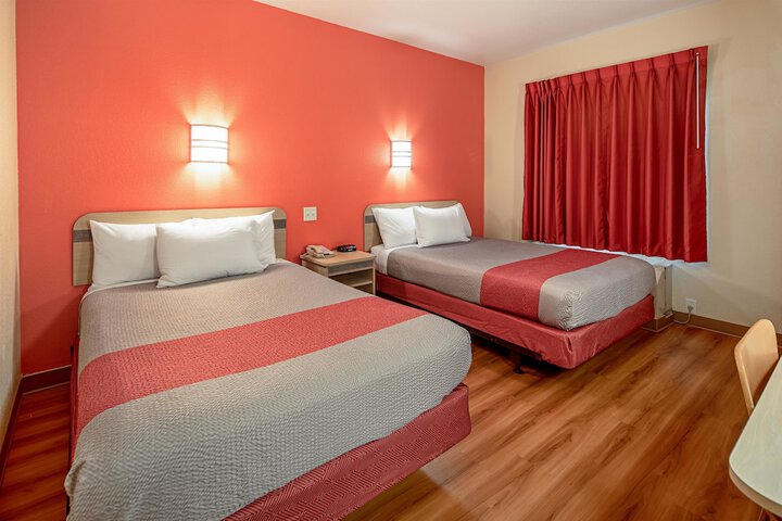 Room 29 of 35
