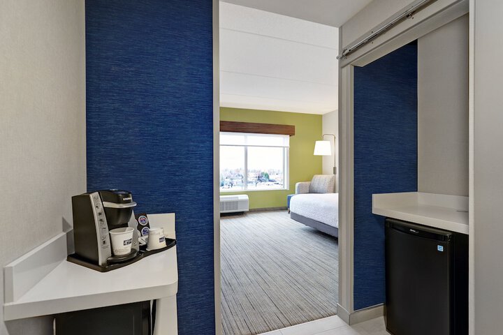 Holiday Inn Express & Suites Collingwood by IHG