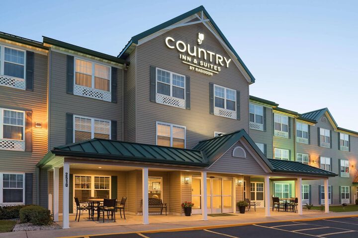 Country Inn & Suites by Radisson Ankeny - Des Moines
