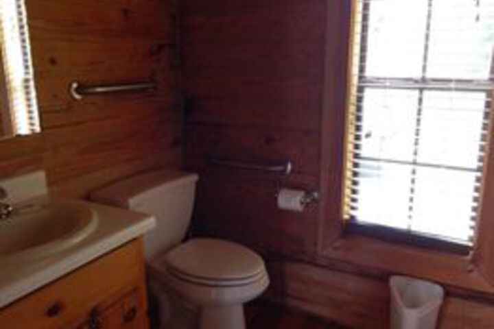 Riverside Log Cabins