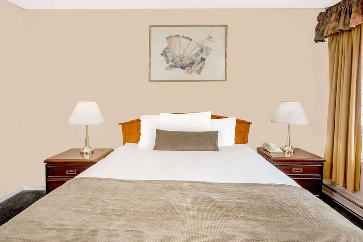 Room 15 of 39