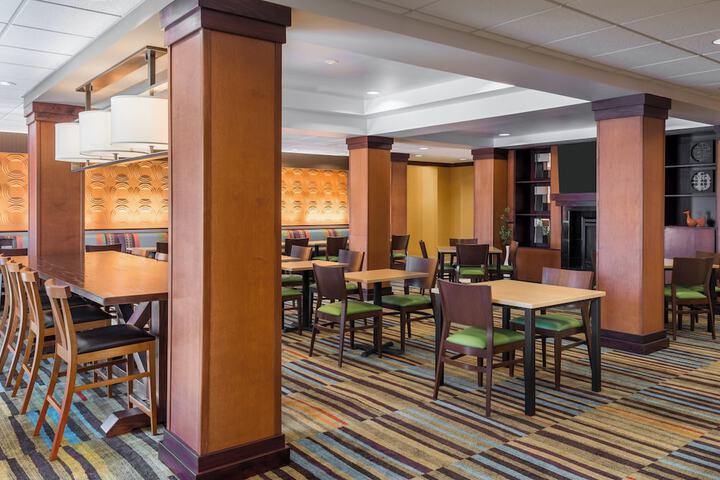 Hotel Interior 10 of 32