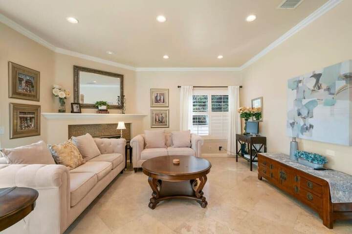 at Marbella Lane - Captivating Home W / pool