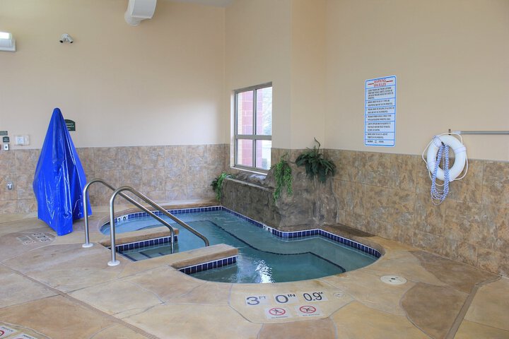 Pool 9 of 75