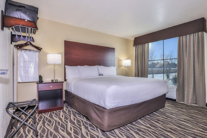 Cobblestone Hotel & Suites - Monte Vista