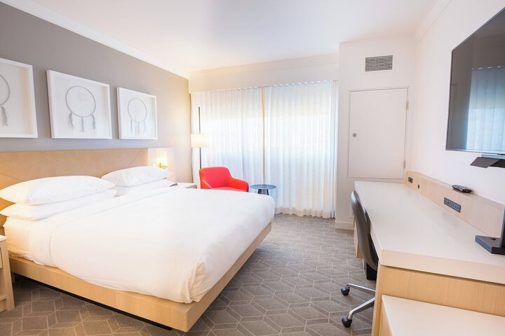 Room 46 of 79