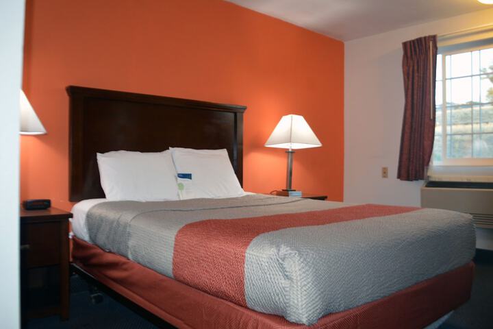 Room 22 of 46