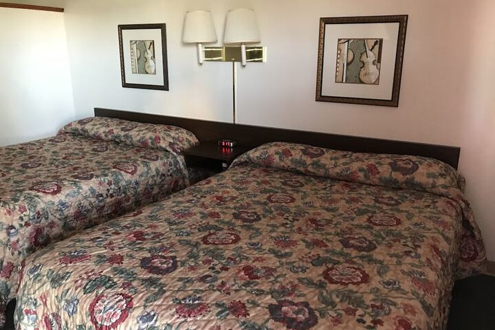 Room 14 of 52