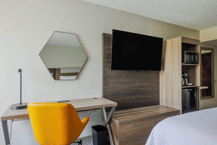 Room 44 of 78