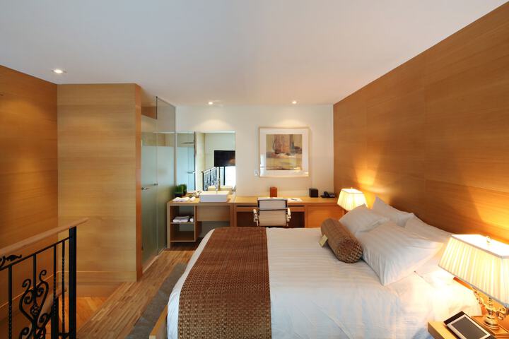 Room 20 of 60