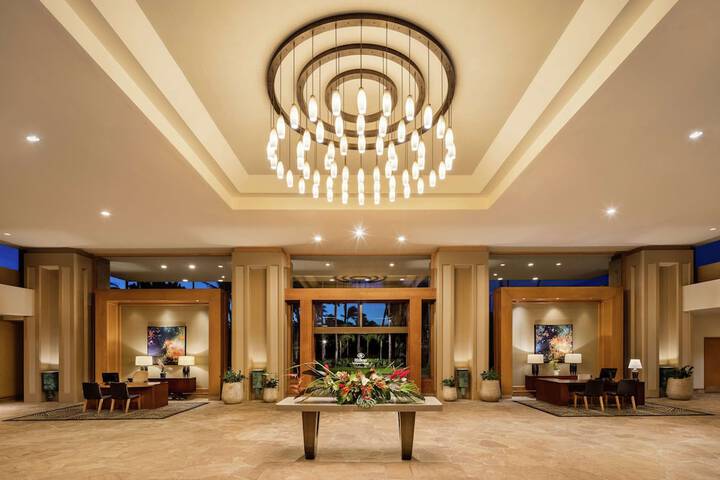 Hotel Interior 79 of 405