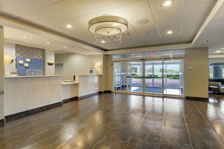 Holiday Inn Express & Suites Gonzales by IHG