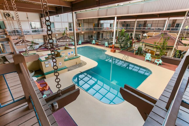 Pool 6 of 52