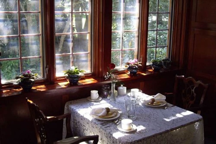 Breakfast/Coffee Service 38 of 46