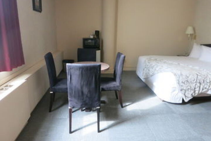 Travelodge by Wyndham Conference Centre & Suites Whitecourt