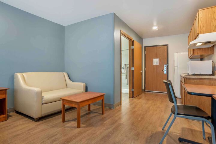 Room 26 of 28
