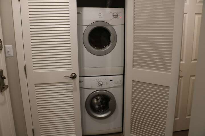 Laundry 26 of 45