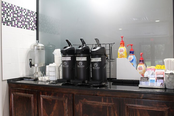 Breakfast/Coffee Service 38 of 41