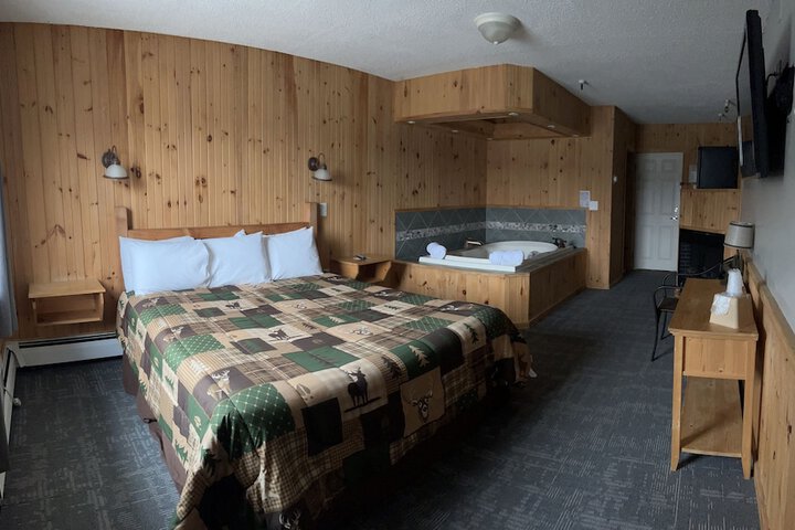 Room 14 of 21