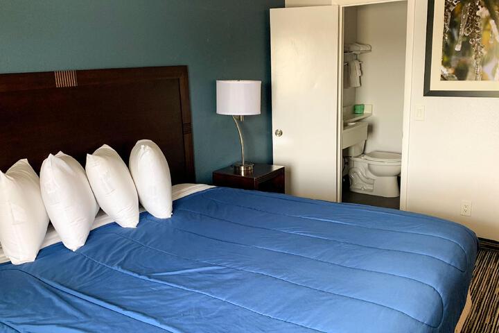 Magnuson Hotel East Syracuse