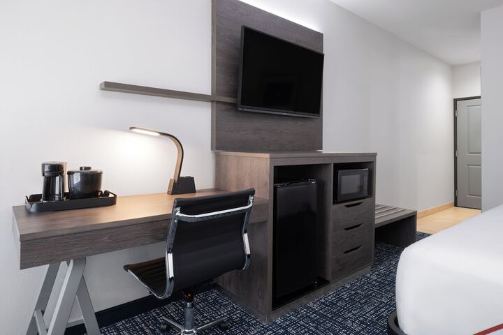 Room 31 of 60