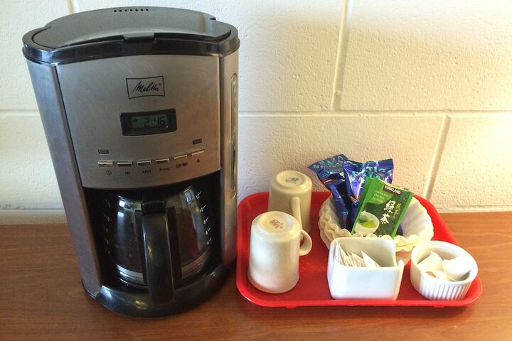Breakfast/Coffee Service 33 of 38