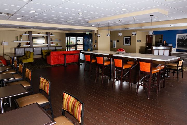 Hampton Inn Norco-Corona-Eastvale