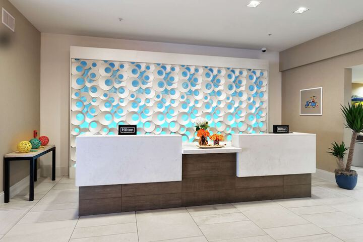DoubleTree by Hilton Hotel Galveston Beach