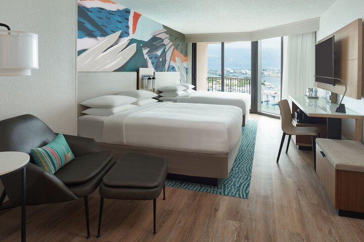 Room 32 of 117