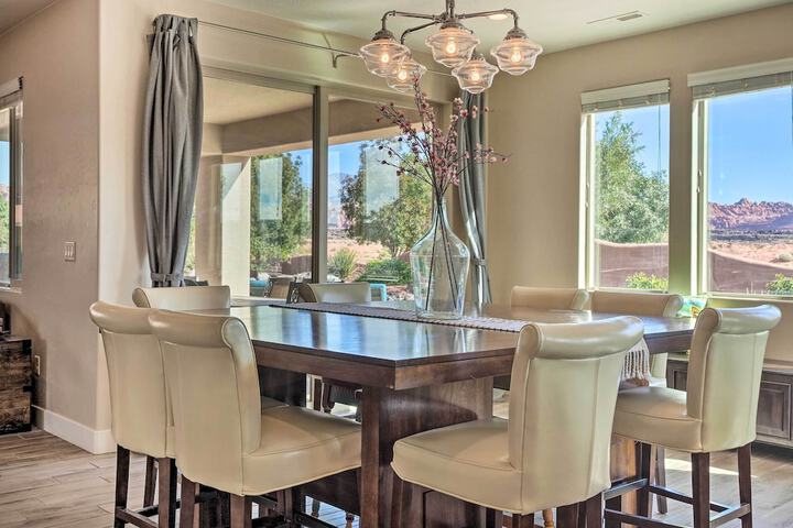 Utah Home w / Pool & Hot Tub Access Mtn Views!