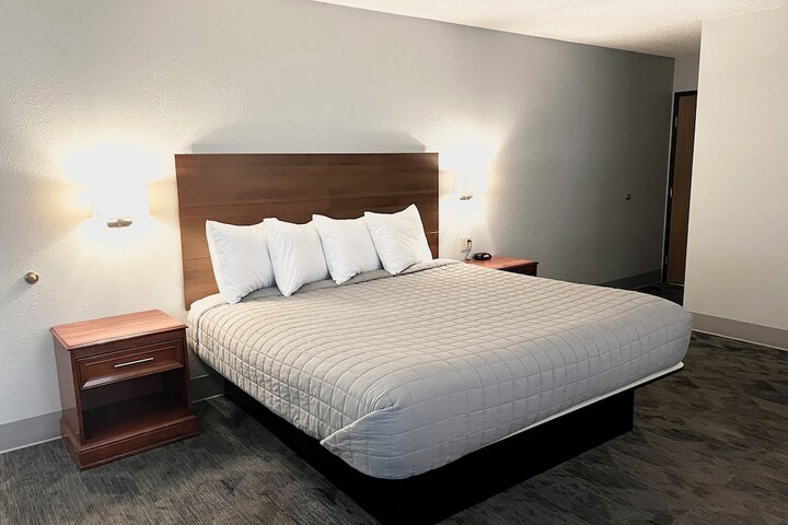 Room 34 of 52