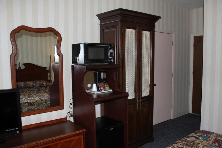 Room 18 of 20