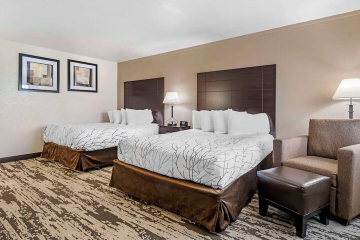 Room 38 of 43