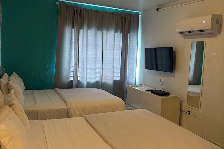 Room 22 of 93