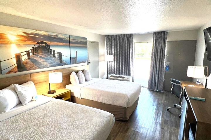 Room 38 of 53