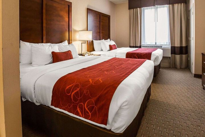 Room 20 of 33