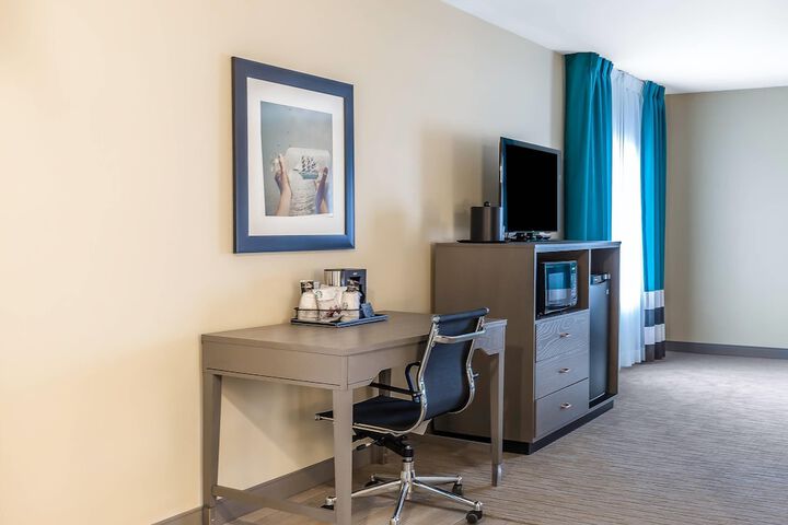 Marina Bay Hotel & Suites an Ascend Collection Hotel
