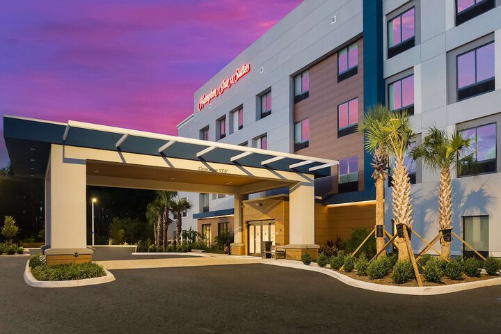 Hotel 3 of 61