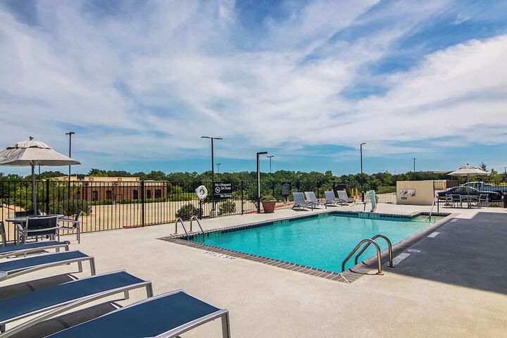 Pool 8 of 47