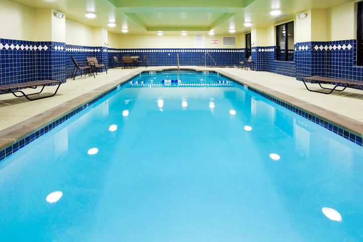 Holiday Inn Express & Suites Smyrna by IHG