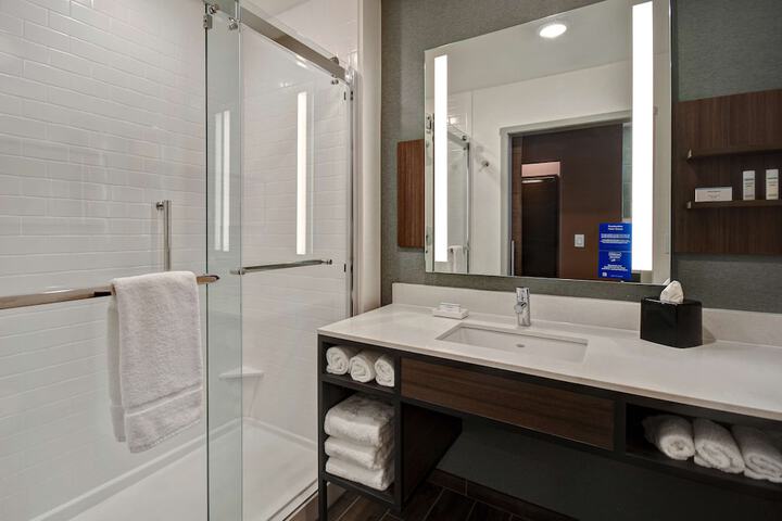 Hilton Garden Inn Kalamazoo