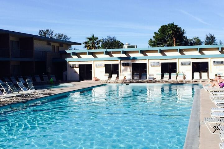 Desert Hot Springs Spa Hotel