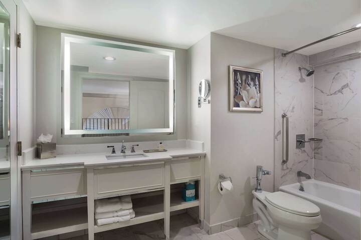 The Royal Sonesta New Orleans