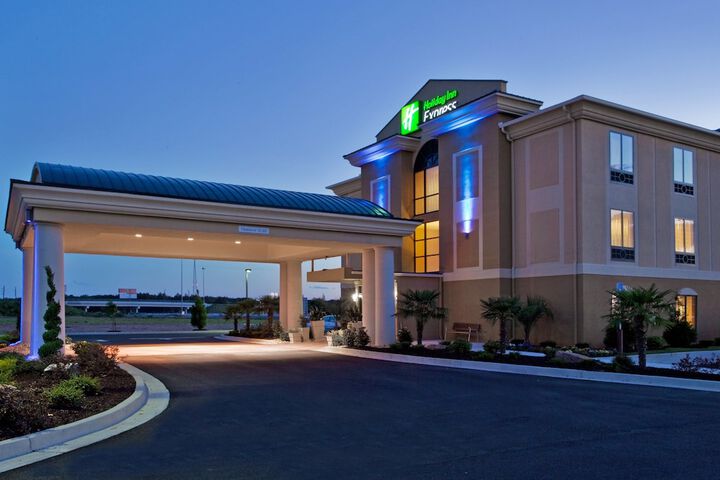 Hotel 4 of 53