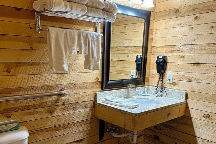 Americas Best Value Inn Wall
